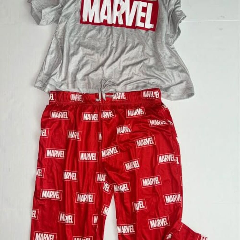 Marvel Pajama Set Brand New Women’s Medium